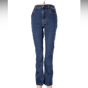 EUC Abercrombie & Fitch The Ankle Straight Ultra High Rise Jeans Size 4L / 27